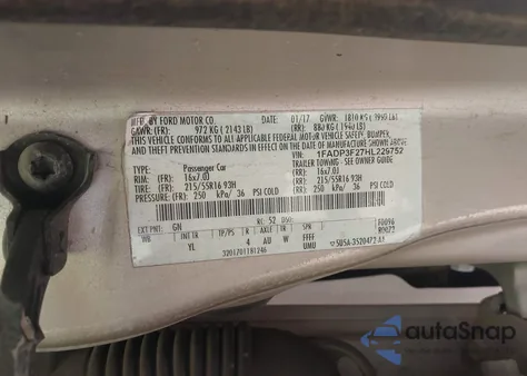 2017 Ford Focus Se z USA, uszkodzony, nr VIN 1FADP3F27HL229752